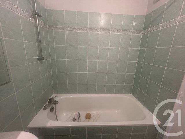 Appartement F1 à louer - 1 pièce - 29.4 m2 - COLOMBES - 92 - ILE-DE-FRANCE - Century 21 Beaurepaire