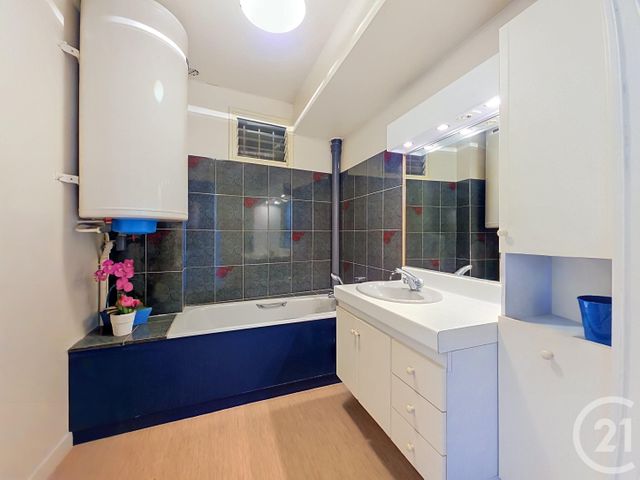 Appartement F2 à vendre - 2 pièces - 53.93 m2 - COLOMBES - 92 - ILE-DE-FRANCE - Century 21 Beaurepaire