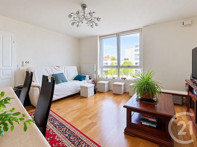Appartement F3 à vendre - 3 pièces - 58.63 m2 - COLOMBES - 92 - ILE-DE-FRANCE - Century 21 Beaurepaire