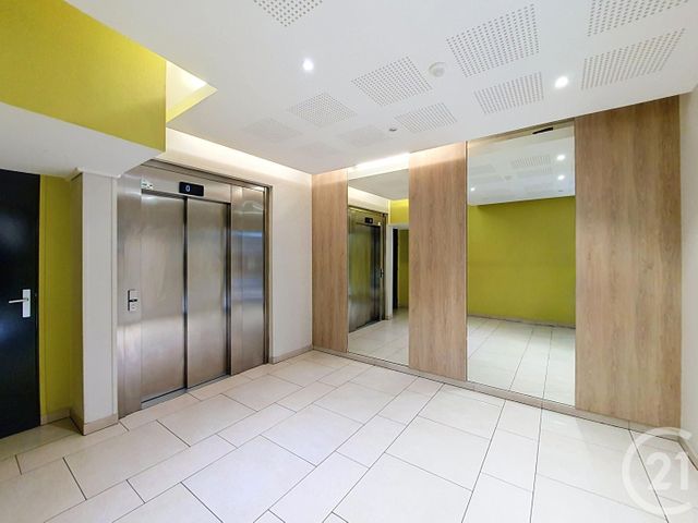 Appartement F3 à vendre - 3 pièces - 58.63 m2 - COLOMBES - 92 - ILE-DE-FRANCE - Century 21 Beaurepaire