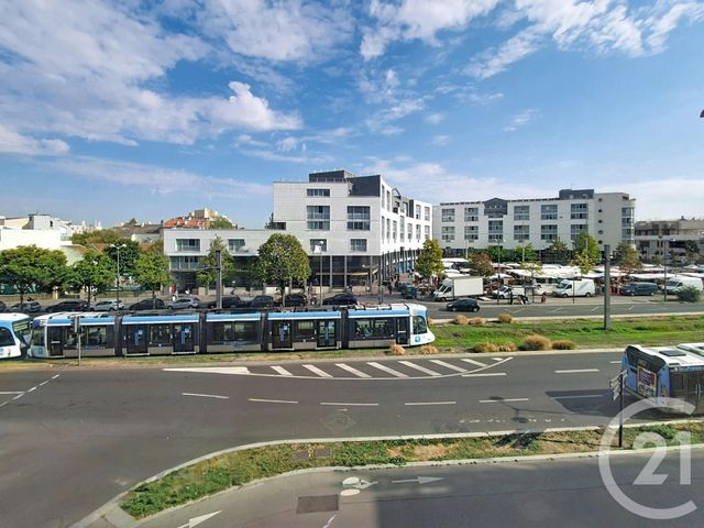 Appartement F3 à vendre - 3 pièces - 58.63 m2 - COLOMBES - 92 - ILE-DE-FRANCE - Century 21 Beaurepaire