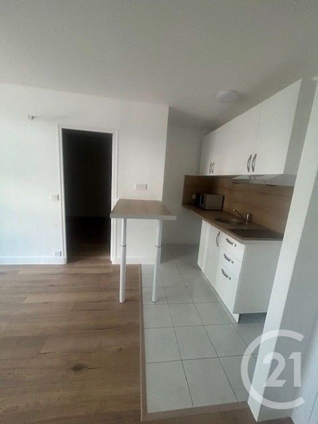 Appartement Studio à louer COLOMBES
