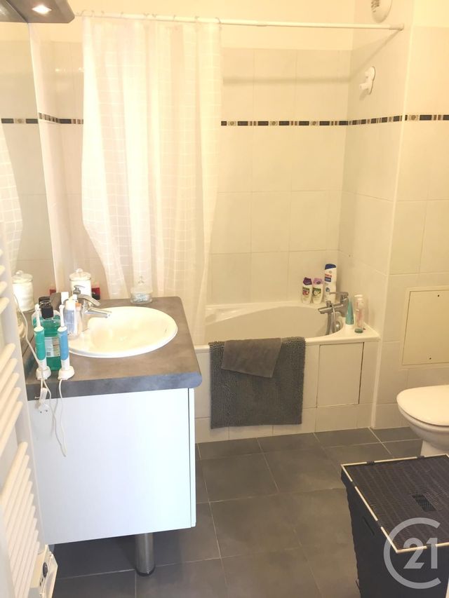 Appartement F2 à louer - 2 pièces - 38.87 m2 - COLOMBES - 92 - ILE-DE-FRANCE - Century 21 Beaurepaire