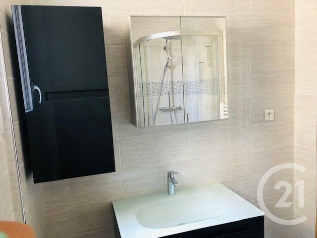 Appartement à louer - 3 pièces - 65.0 m2 - ASNIERES SUR SEINE - 92 - ILE-DE-FRANCE - Century 21 Beaurepaire