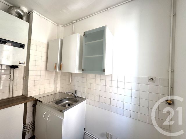 Appartement F2 à louer - 2 pièces - 35.52 m2 - NANTERRE - 92 - ILE-DE-FRANCE - Century 21 Beaurepaire