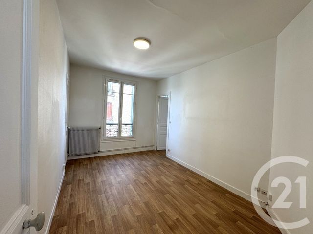 Appartement F2 à louer NANTERRE
