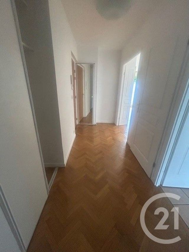 Appartement F3 à louer - 3 pièces - 69.0 m2 - ASNIERES SUR SEINE - 92 - ILE-DE-FRANCE - Century 21 Beaurepaire