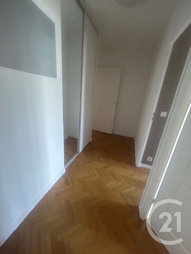 Appartement F3 à louer - 3 pièces - 69.0 m2 - ASNIERES SUR SEINE - 92 - ILE-DE-FRANCE - Century 21 Beaurepaire