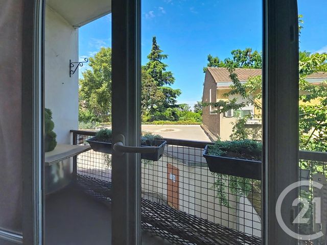 Appartement F2/3 à vendre - 3 pièces - 54.62 m2 - COLOMBES - 92 - ILE-DE-FRANCE - Century 21 Beaurepaire