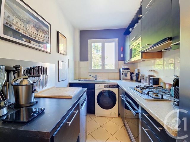 Appartement F2/3 à vendre - 3 pièces - 54.62 m2 - COLOMBES - 92 - ILE-DE-FRANCE - Century 21 Beaurepaire