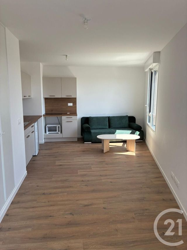 Appartement à louer - 2 pièces - 42.0 m2 - COLOMBES - 92 - ILE-DE-FRANCE - Century 21 Beaurepaire