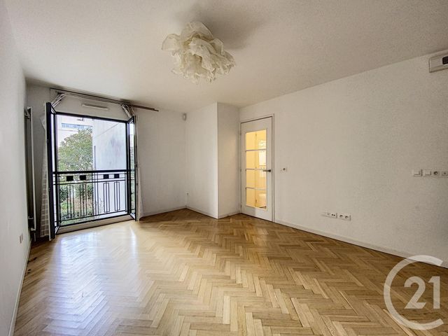 Appartement F2 à louer - 2 pièces - 37.99 m2 - SURESNES - 92 - ILE-DE-FRANCE - Century 21 Beaurepaire