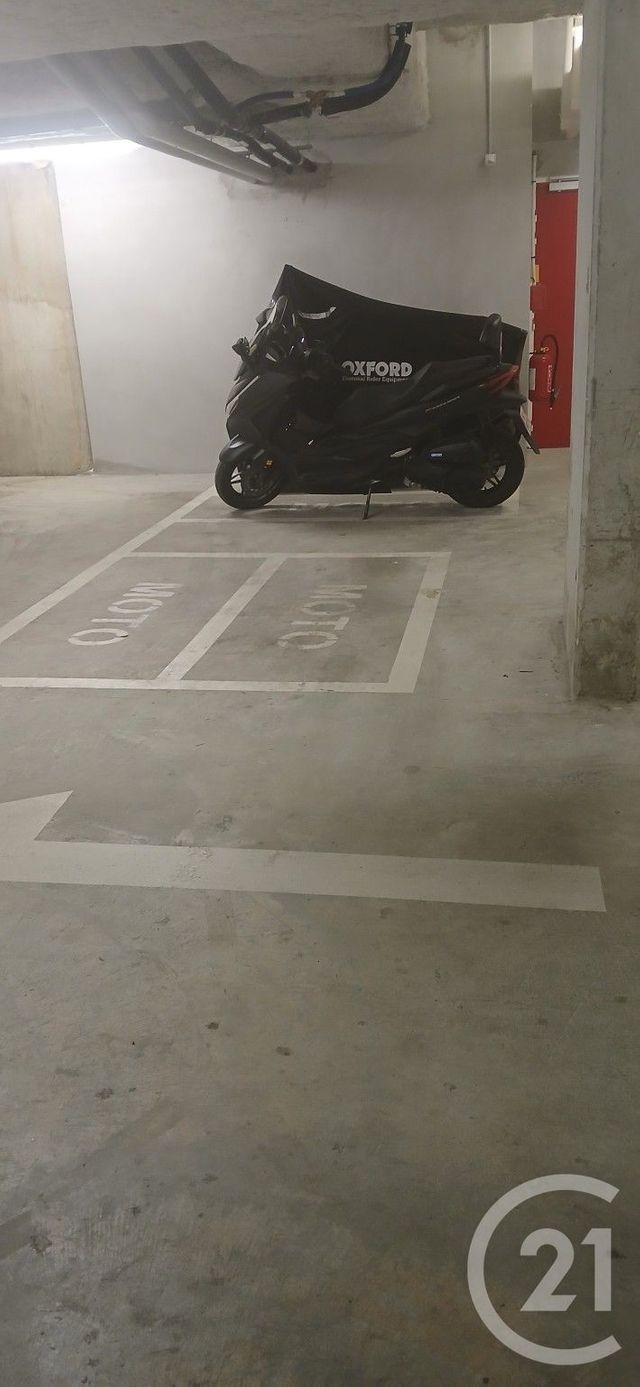 Parking à louer COLOMBES