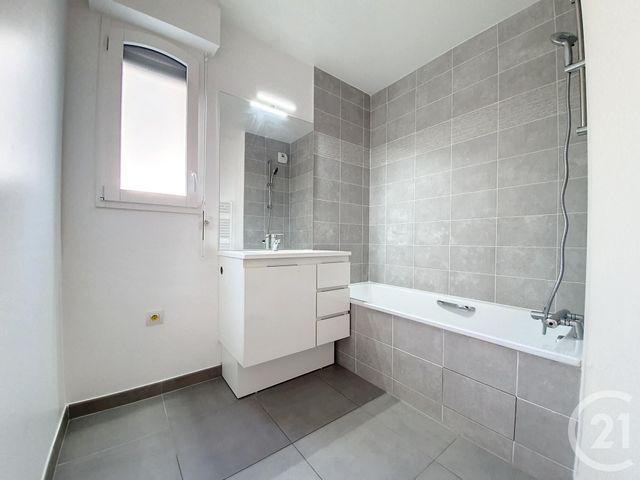 Appartement F4 à louer - 4 pièces - 84.73 m2 - PUTEAUX - 92 - ILE-DE-FRANCE - Century 21 Beaurepaire