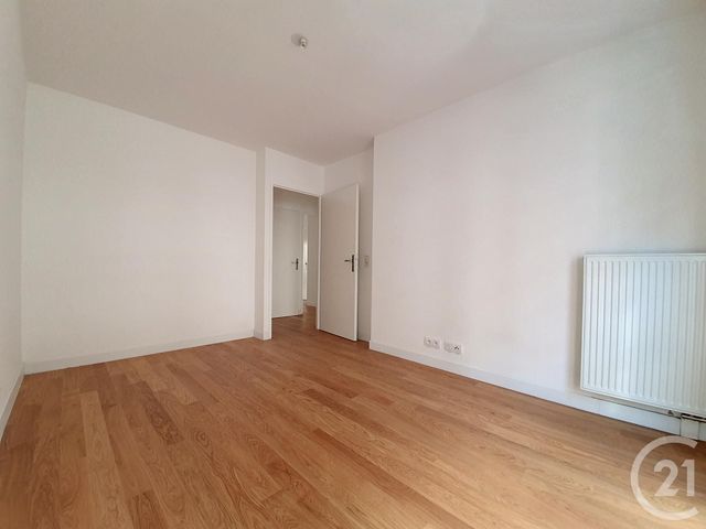 Appartement F4 à louer - 4 pièces - 84.73 m2 - PUTEAUX - 92 - ILE-DE-FRANCE - Century 21 Beaurepaire